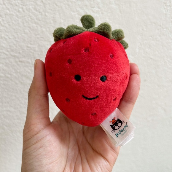 JELLYCAT Fabulous Fruit Strawberry Plush 3” Stuffed Toy Retired - Picture 1 of 8